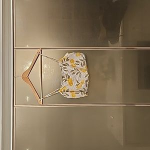 Z supply lemon crop tank top